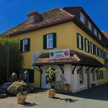 Apfelwirt Hotel สตูเบนเบิร์ก ภายนอก รูปภาพ