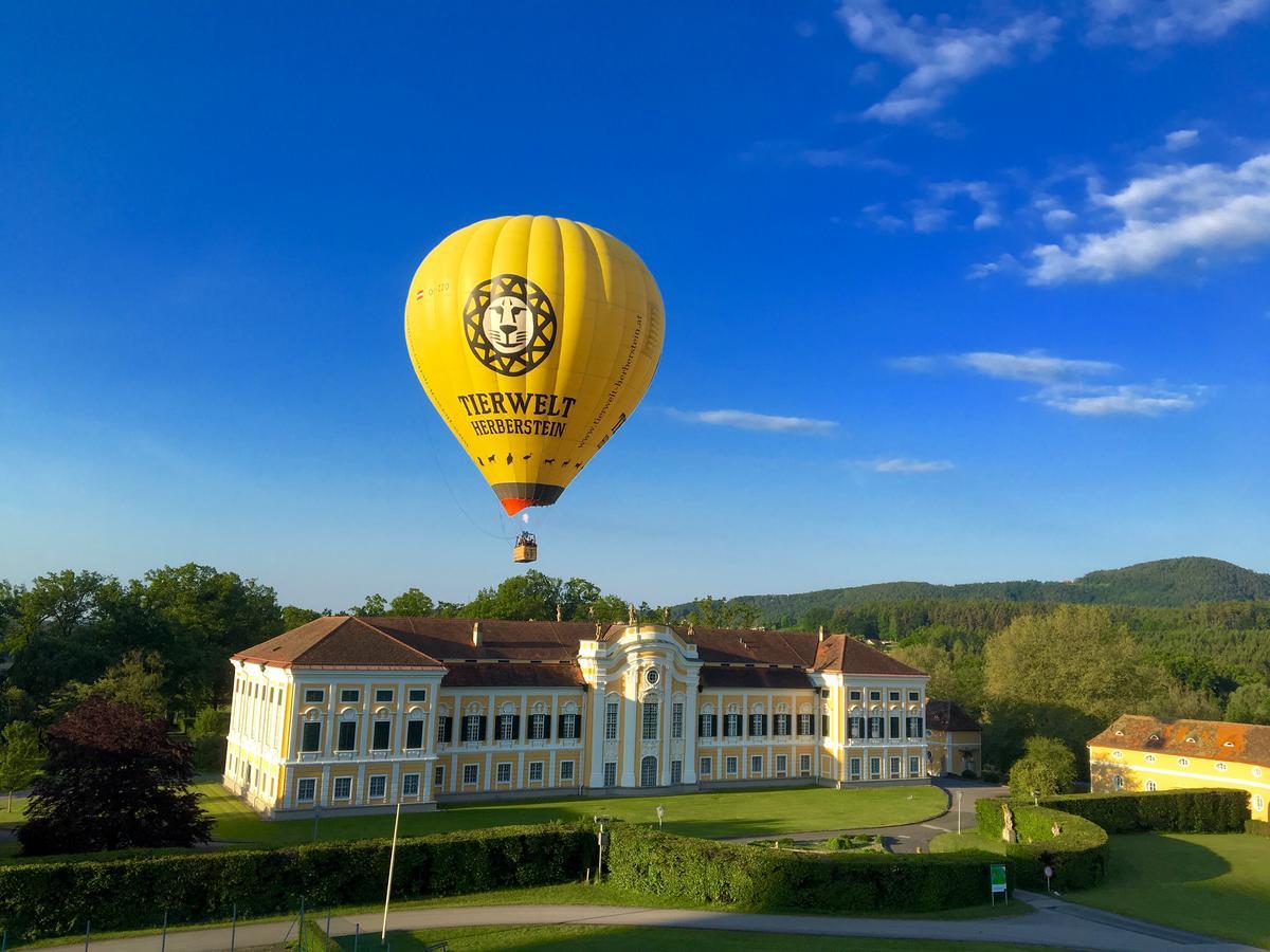 Apfelwirt Hotel สตูเบนเบิร์ก ภายนอก รูปภาพ