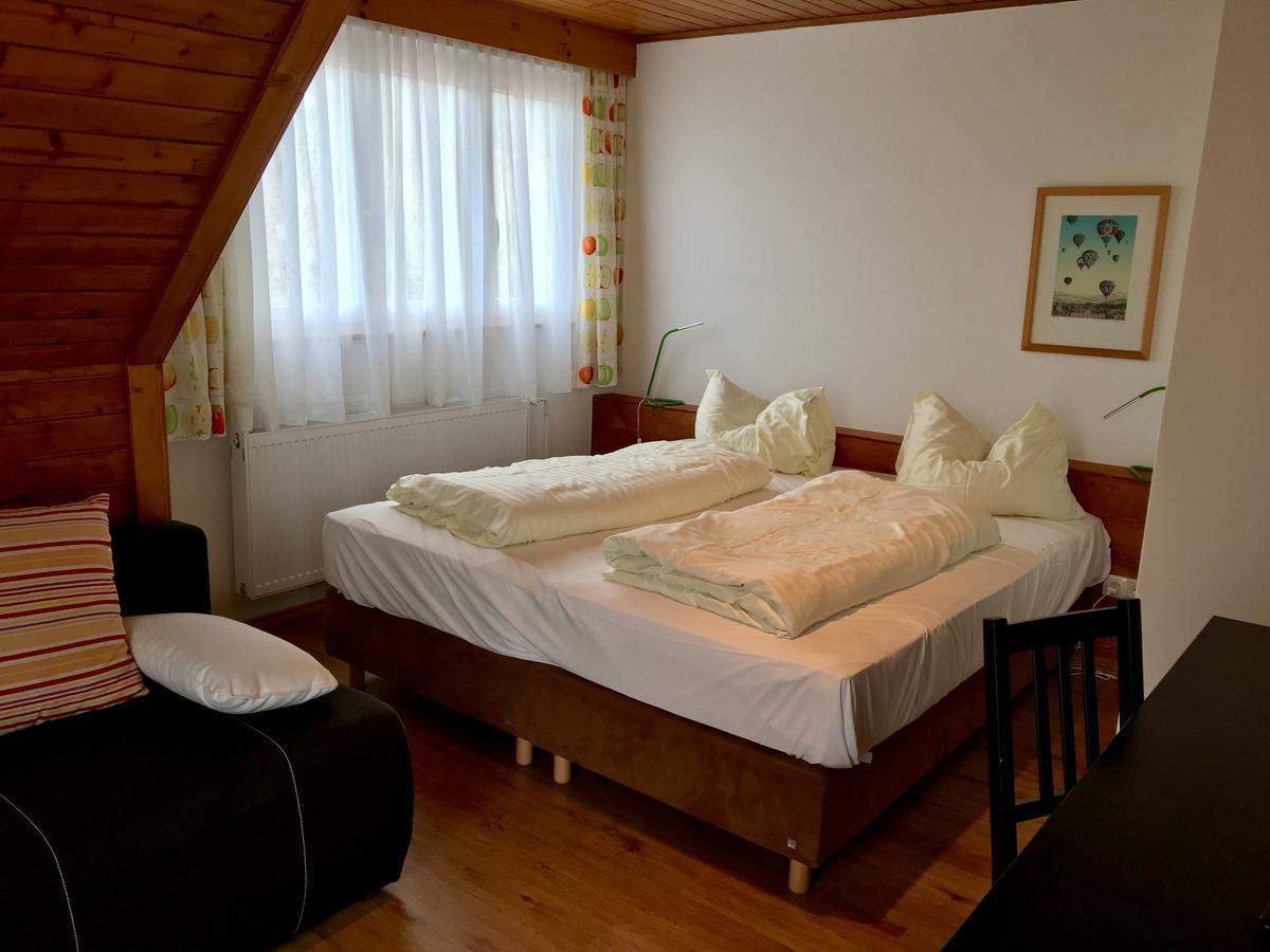 Apfelwirt Hotel สตูเบนเบิร์ก ภายนอก รูปภาพ